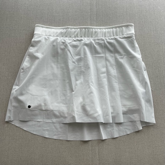 NIKE Dri-FIT UV Ace Women's Golf Skirt - Picture 15 of 15